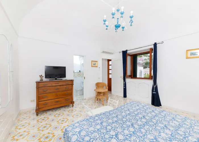 Il Merlo Capri